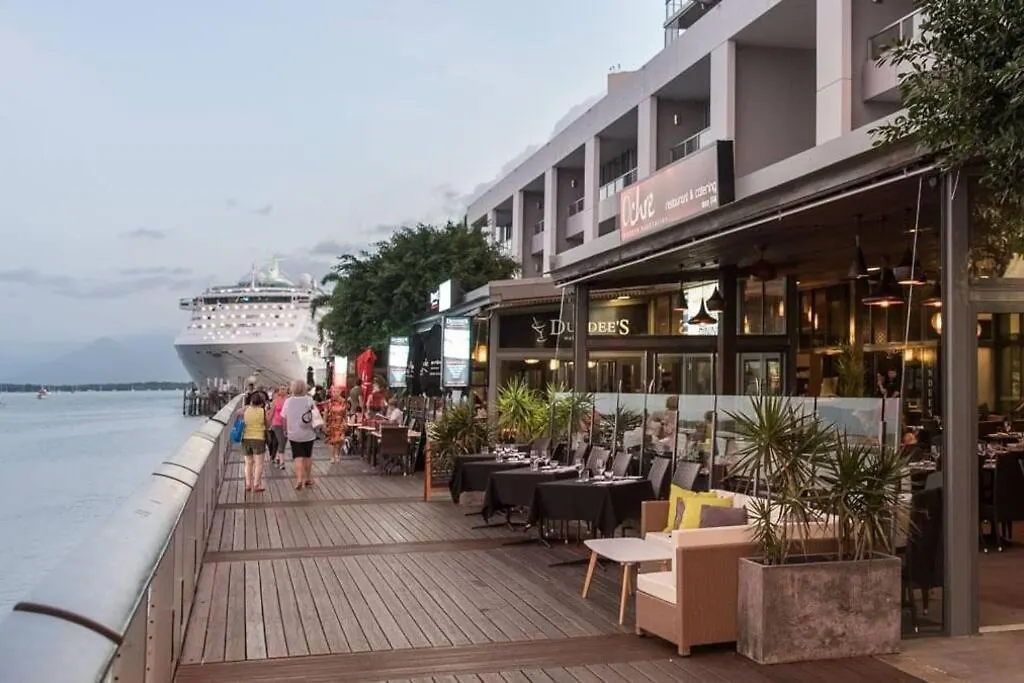 Absolute Waterfront Apartment Cairns