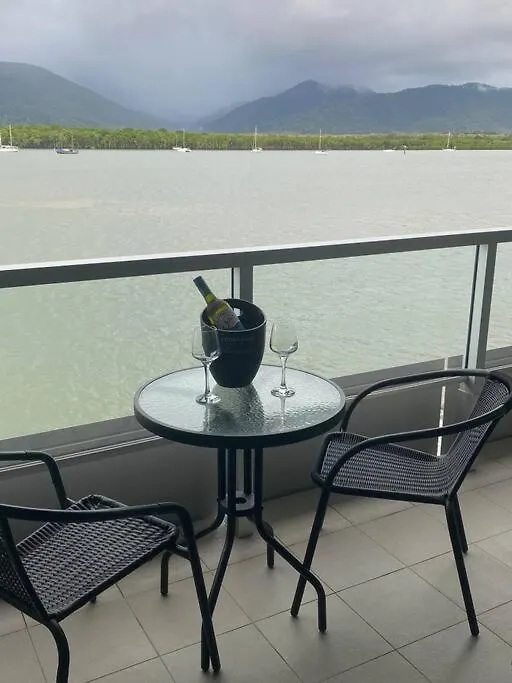 Absolute Waterfront Apartment Cairns