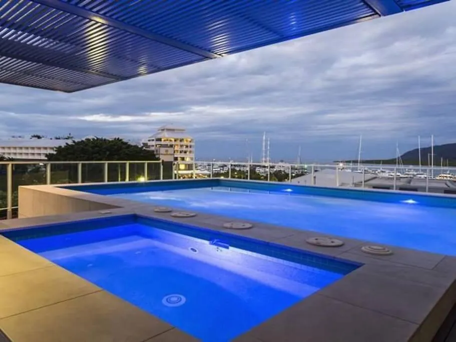Absolute Waterfront Apartment Cairns